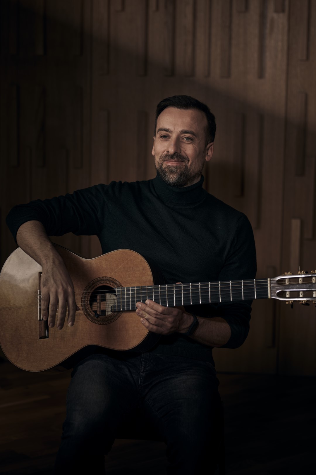 Danijel Cerović studio photograph